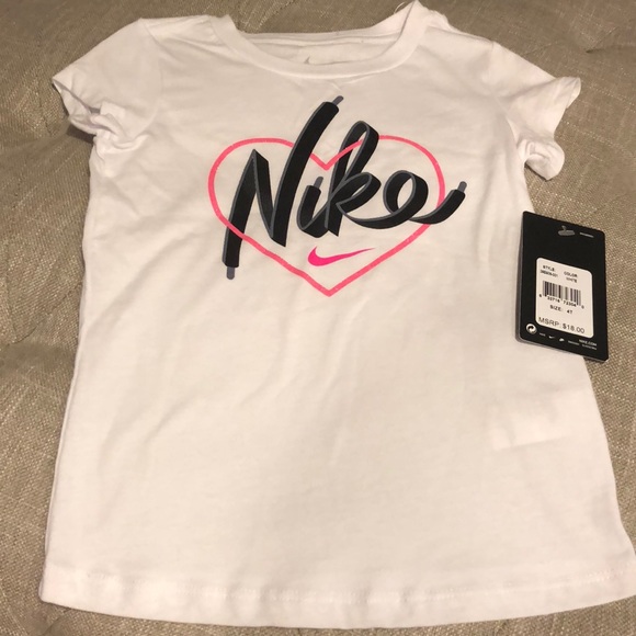 Nike Other - NWT Girls Nike T-shirt Size 4T Nike Other - NWT Girls Nike T-shirt Size 4T